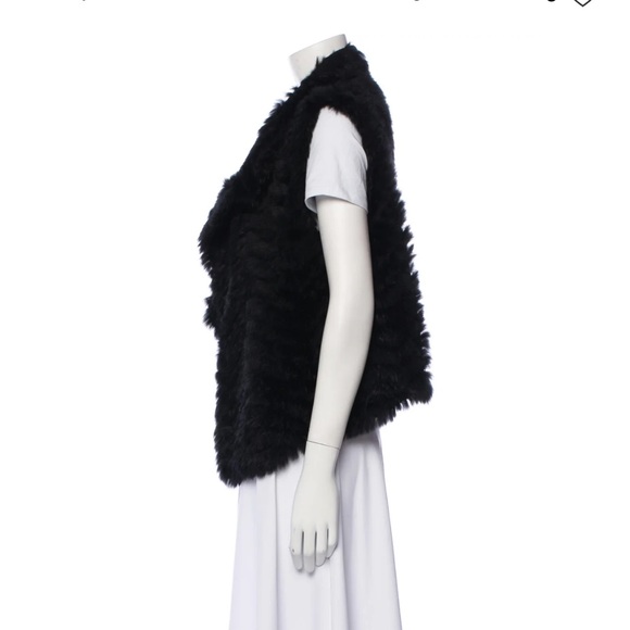 FUR Marc Jacobs rabbit vest NWOT - Picture 2 of 3